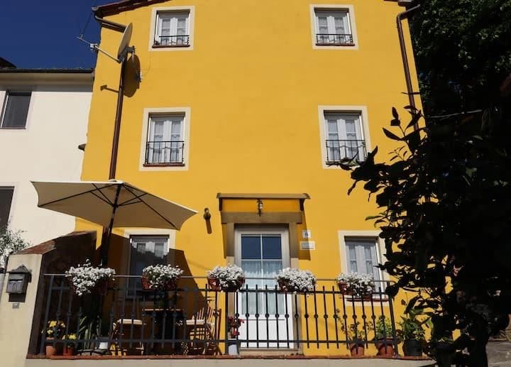 Villa Camellia Haven a Lucca