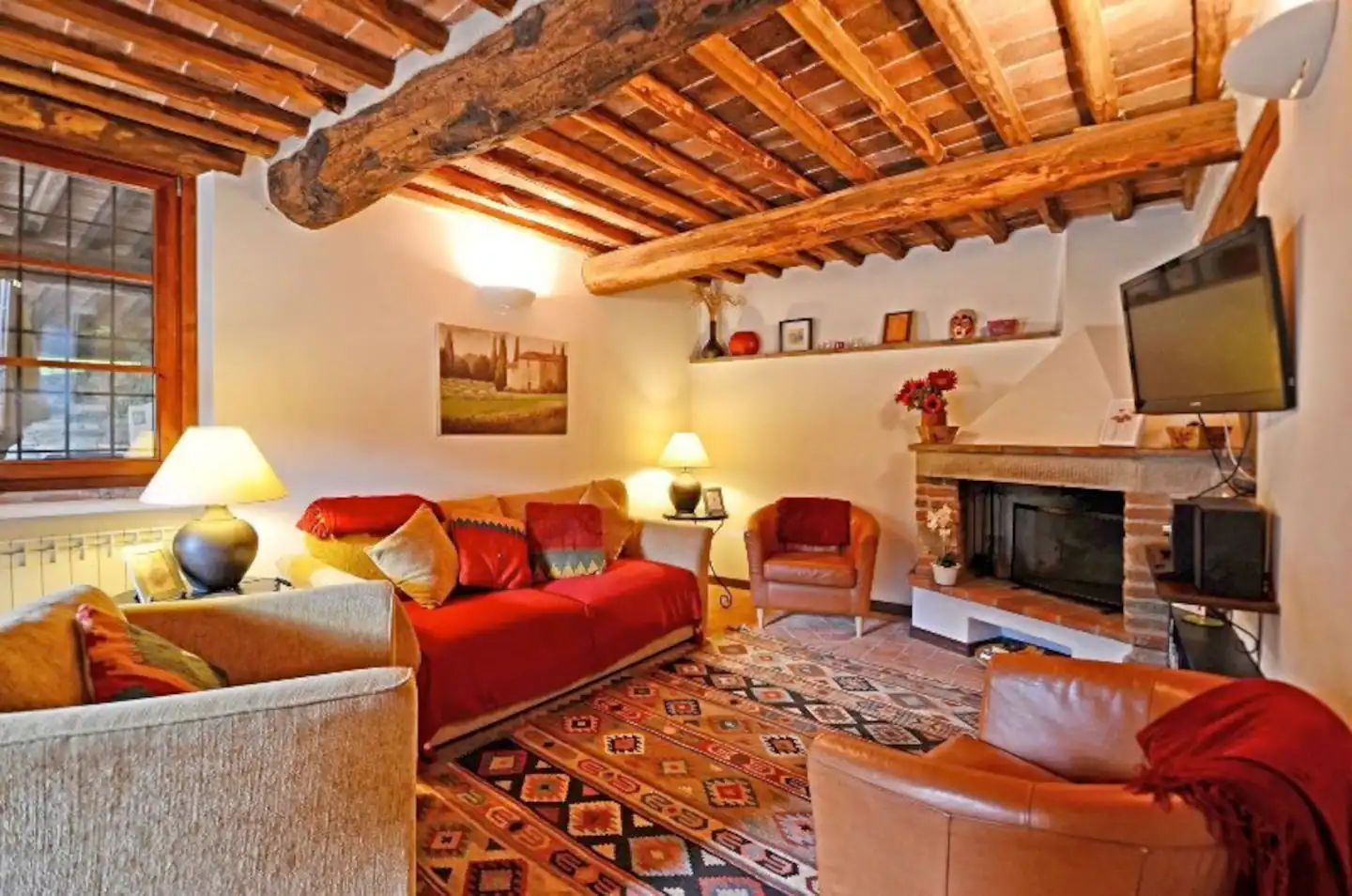 Farmhouse in Tuscan Hills a Lucca